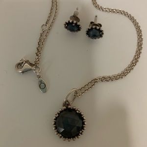 Pandora necklace and earrings set